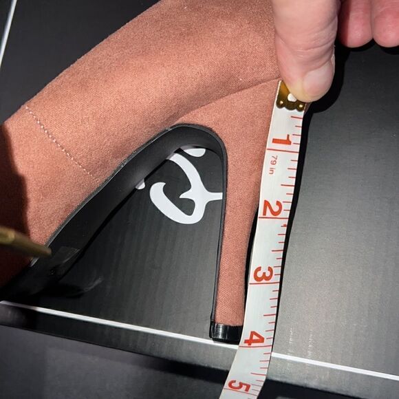 181. Mauve Faux Suede Platform Unique Retro Heels Qupid - Picture 4 of 5